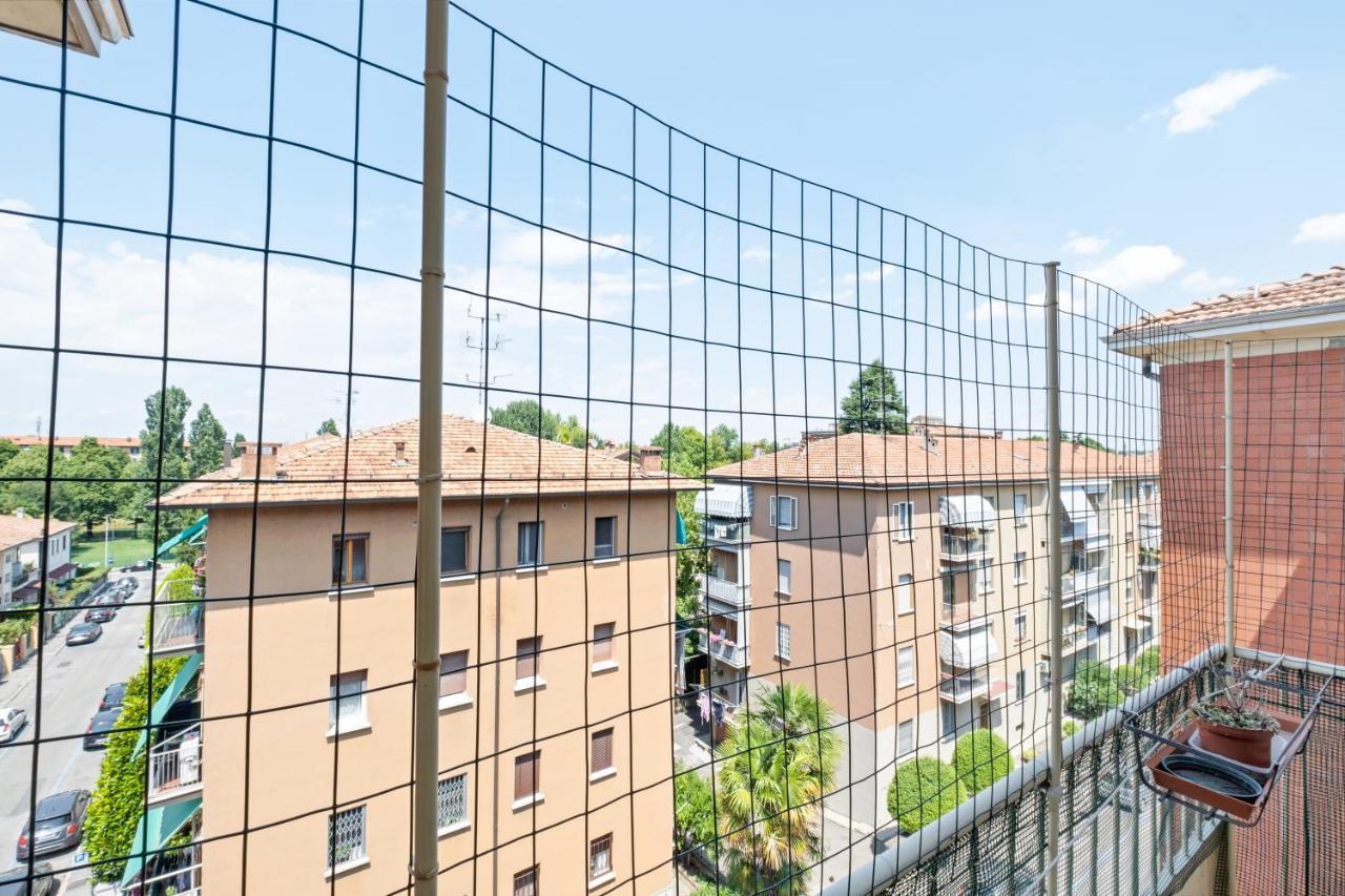 Bolognina Cozy Apartment Bolonha Exterior foto